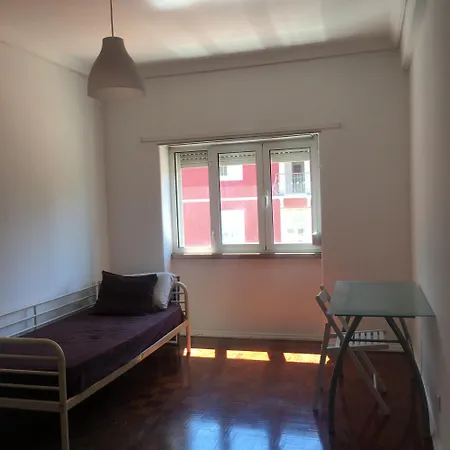 Modern Suites - Floor Lisbona